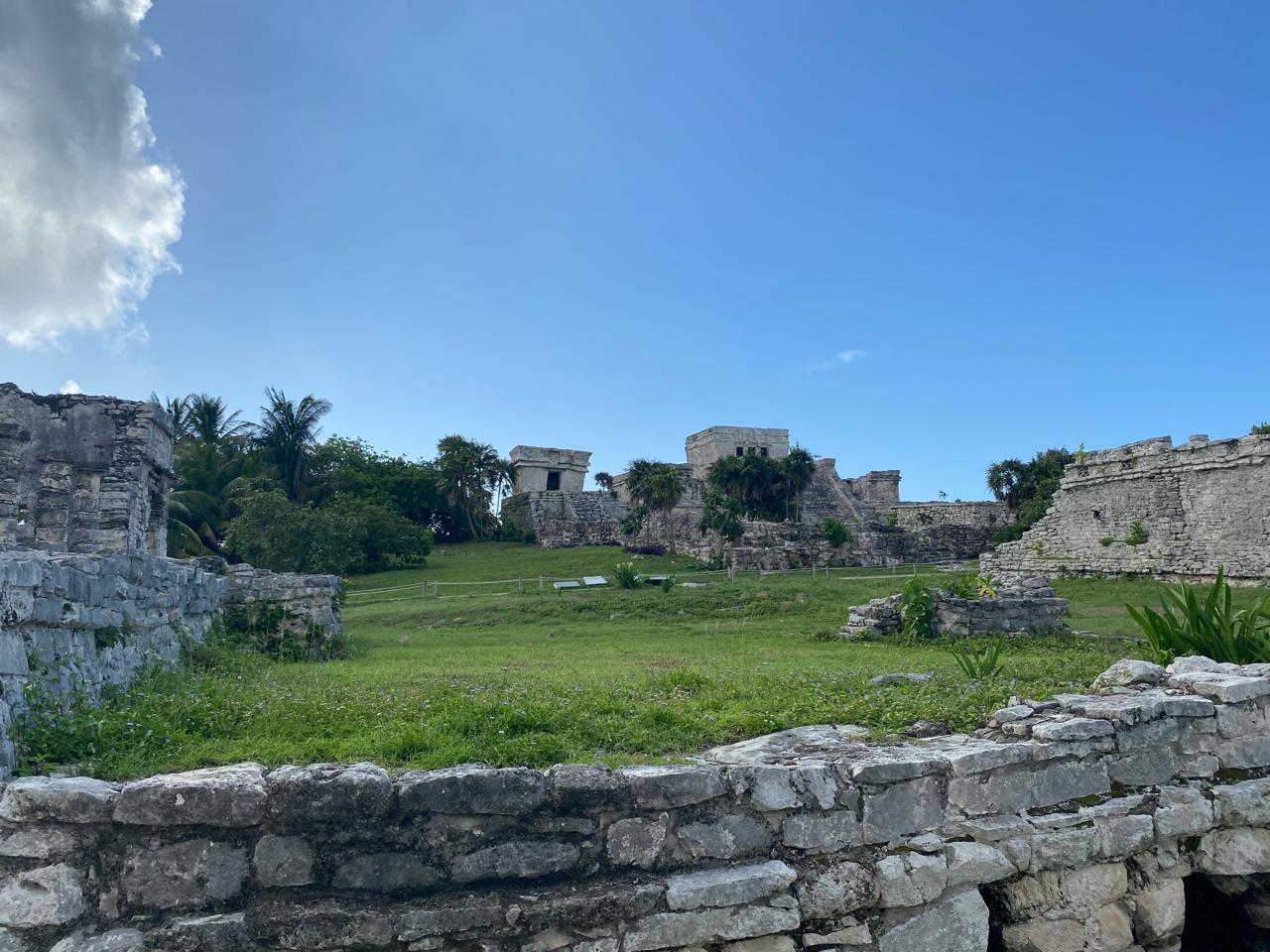 Zona Arqueológica de Tulum – Historia frente al mar Caribe