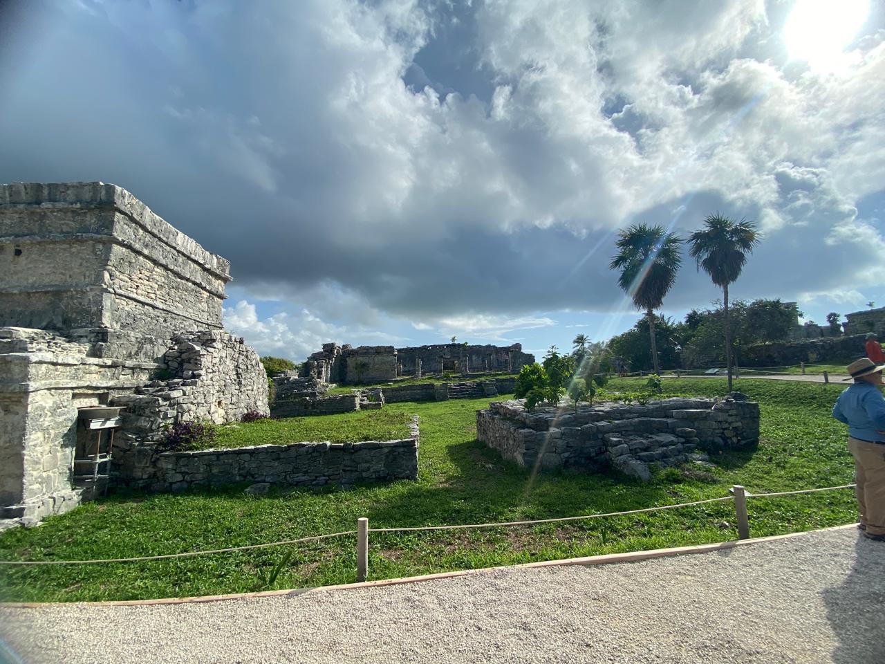 Zona Arqueológica de Tulum – Historia frente al mar Caribe